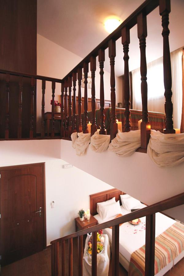 Flamingos Hotel Apartments Като Дарацо Екстериор снимка
