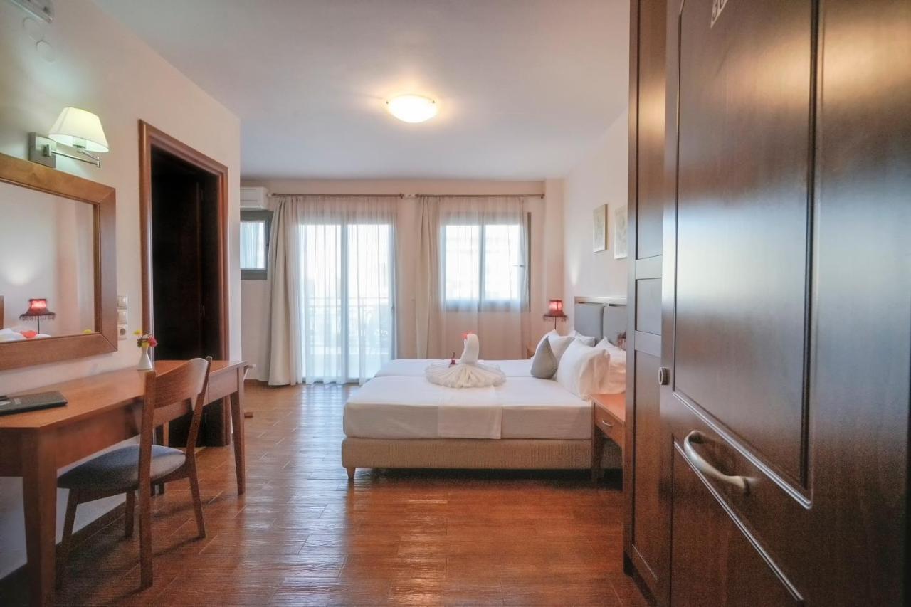 Flamingos Hotel Apartments Като Дарацо Екстериор снимка